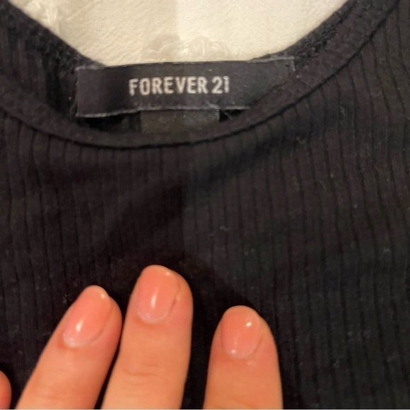 𝅺forever 21 basic black bodysuit - Picture 3 of 4
